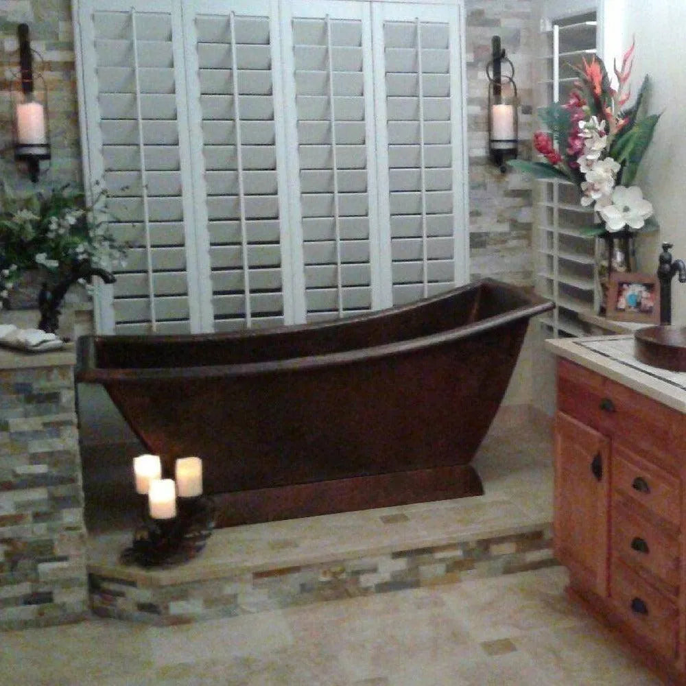 Premier Copper 67 in. Hammered Copper Canoa Single Slipper Bathtub (BTSC67DB)
