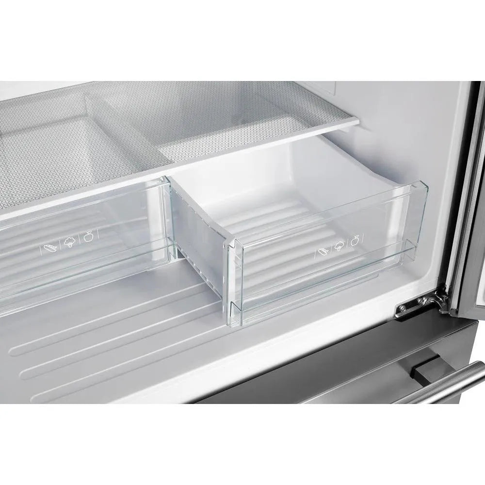 Crisper drawers open.