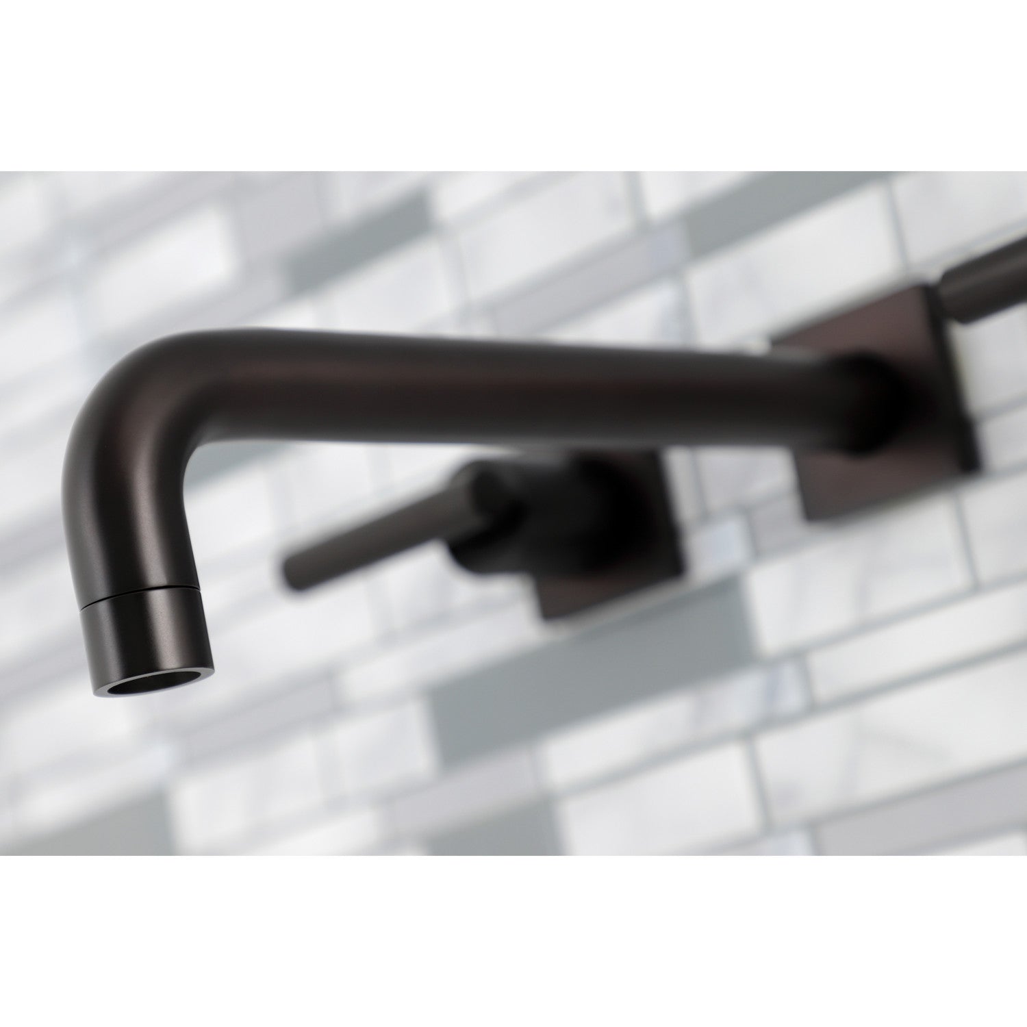 Kingston Brass Manhattan Two-Handle 3-Hole Wall Mount Roman Tub Faucet (KS602-CML) Oil Rubbed Bronze