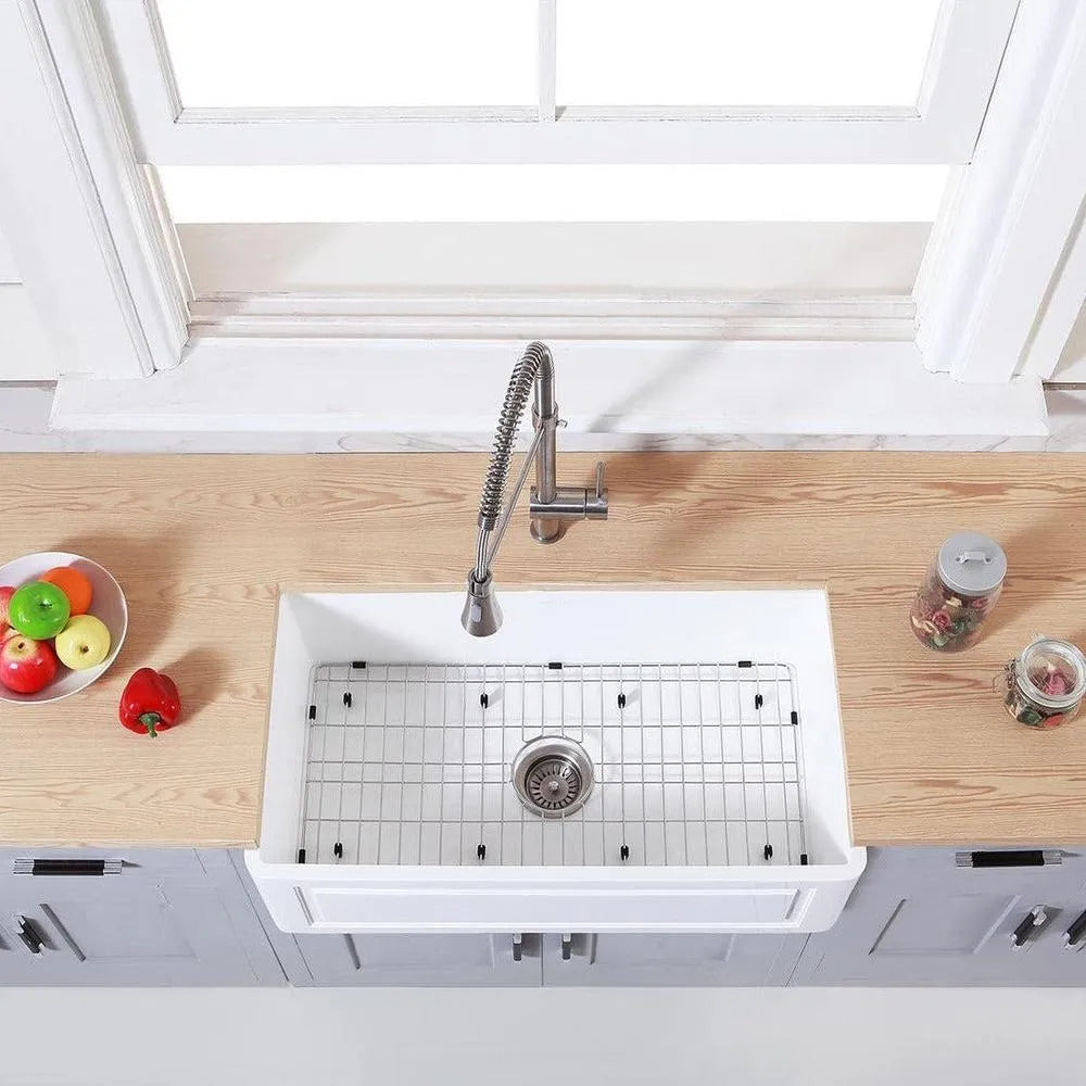 Kingston Brass 33 in. Farmhouse Kitchen Sink with Strainer and Grid, Matte White (KGKFA331810LD) 