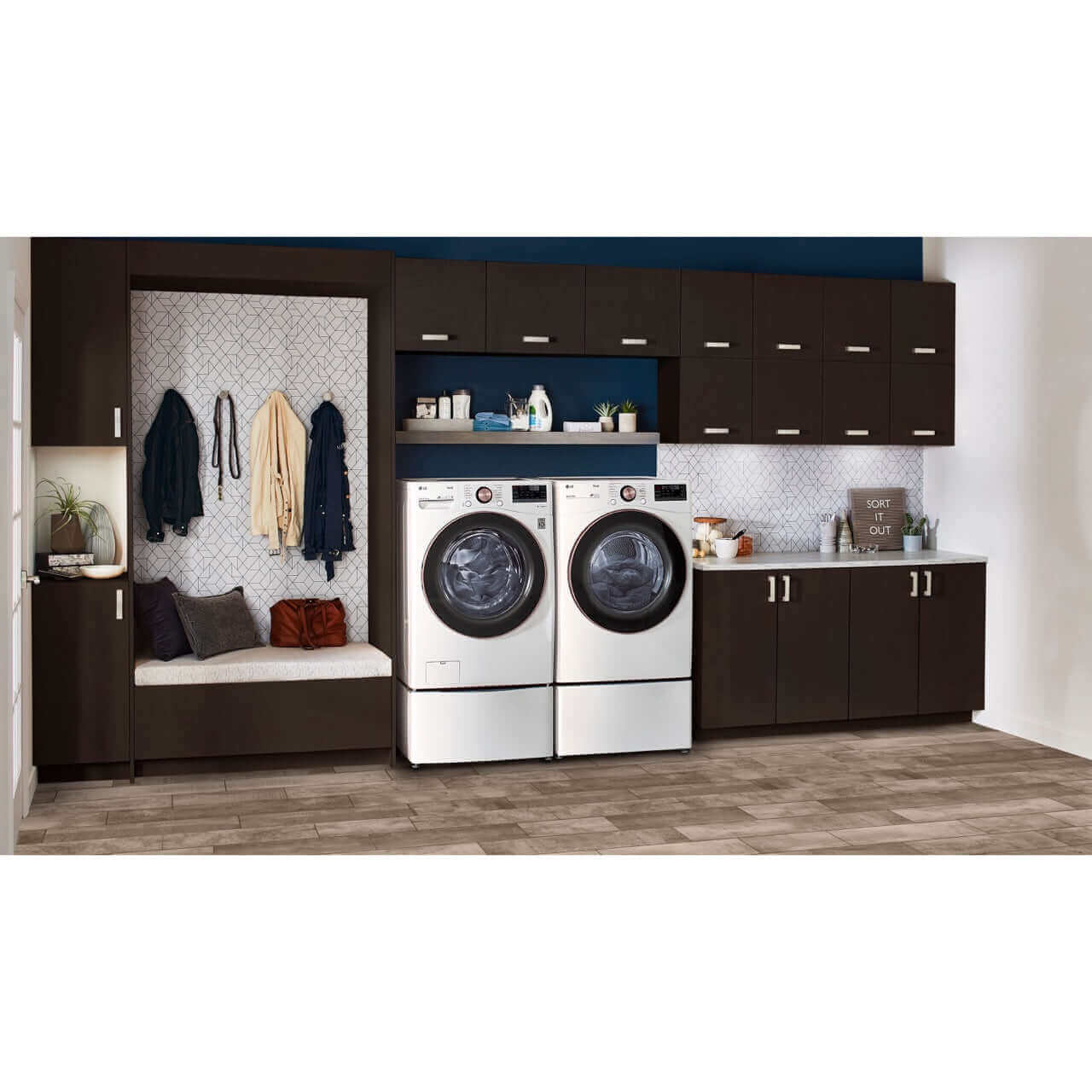 LG 27 In. 4.5-Cu. Ft. Front Load Washer with Steam Technology in White (WM4000HWA)