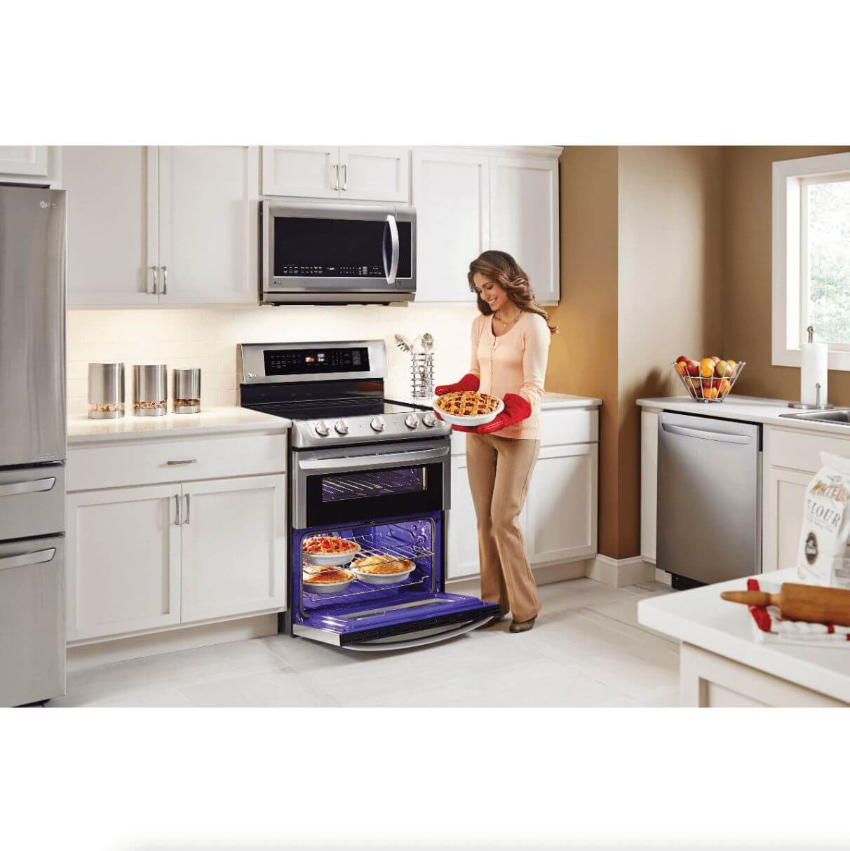 LG 30 Inch Freestanding Electric Range with Double Oven in Stainless Steel 7.3 Cu.Ft. (LDE4413ST)