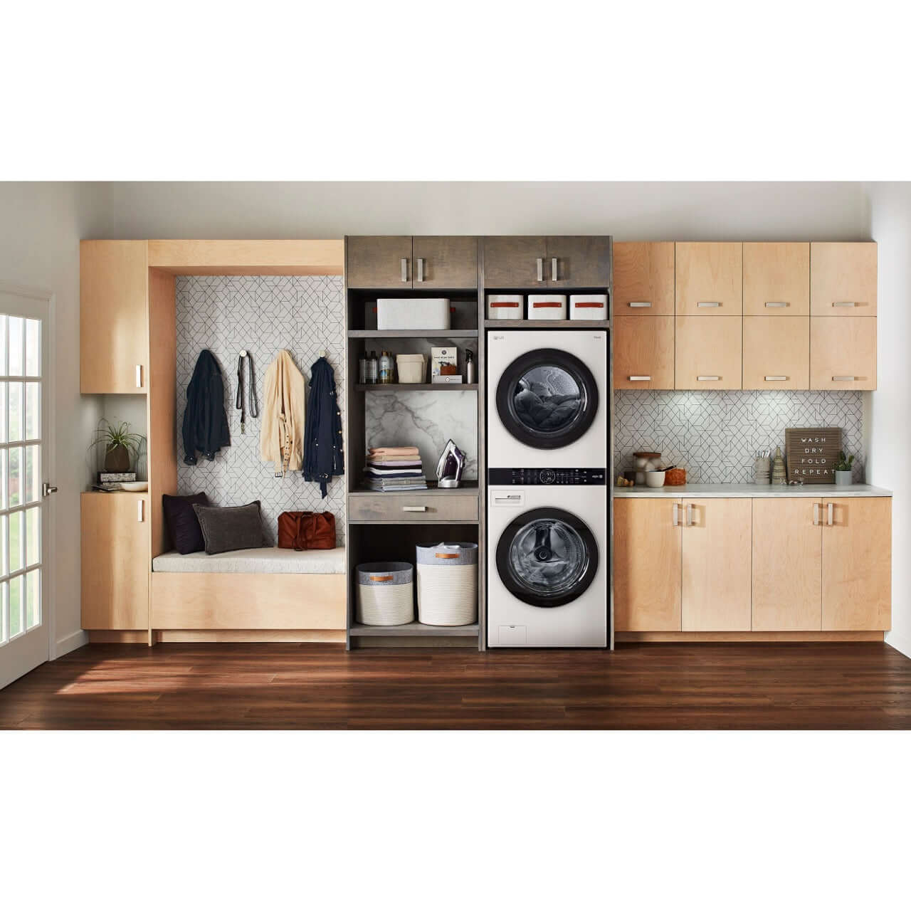 LG Single Unit Gas WashTower with Center Control in White (WKGX201HWA)