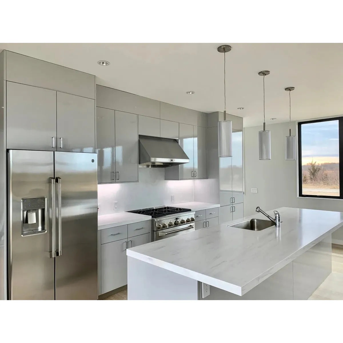 Proline Under Cabinet Ducted Range Hood in Stainless Steel With Size Options (PLFW 832) under