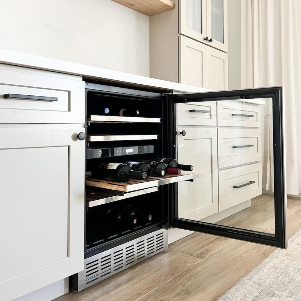 ZLINE 24 in. Monument Dual Zone 44-Bottle Wine Cooler in Stainless Steel (RWV-UD-24)