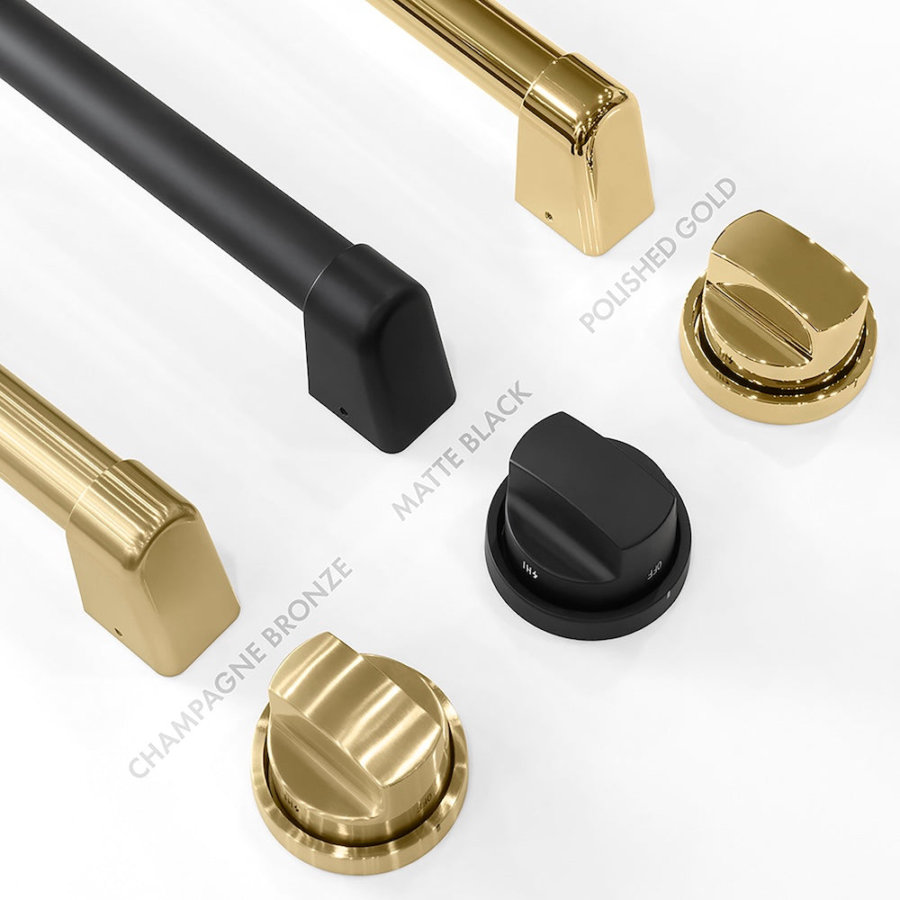 Autograph Edition DuoPro™ range and rangetop handles and knobs finish comparison. Bottom Left: Champagne Bronze. Center: Matte Black. Top Right: Polished Gold.