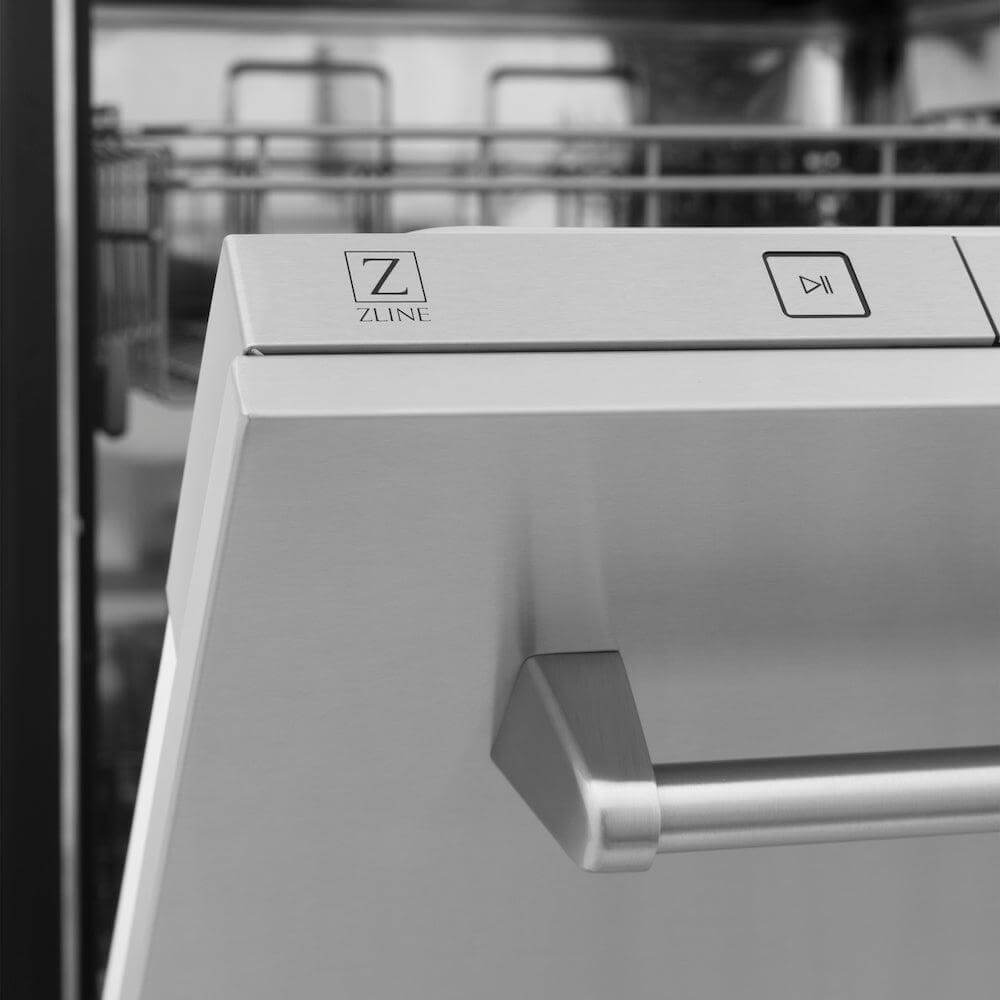 ZLINE 24 in. Stainless Steel Top Control Built-In Dishwasher with Stainless Steel Tub and Traditional Style Handle, 52dBa (DW-304-H-24) 