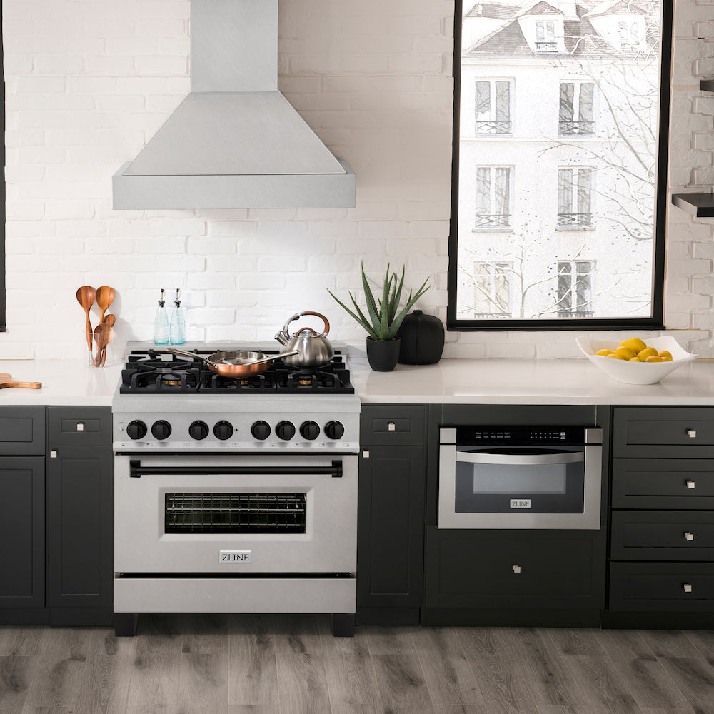 ZLINE Autograph Edition 36 in. 4.6 cu. ft. Dual Fuel Range with Gas Stove and Electric Oven in Fingerprint Resistant Stainless Steel with Matte Black Accents (RASZ-SN-36-MB) in a modern-style kitchen from front.