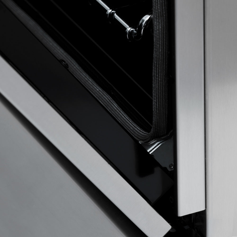 ZLINE Autograph Edition 30 in. 4.0 cu. ft. Legacy Dual Fuel Range with 4 Burner Gas Cooktop and Electric Convection Oven in Stainless Steel and Matte Black Accents (RAZ-30-MB) detail StayPut oven door hinges.