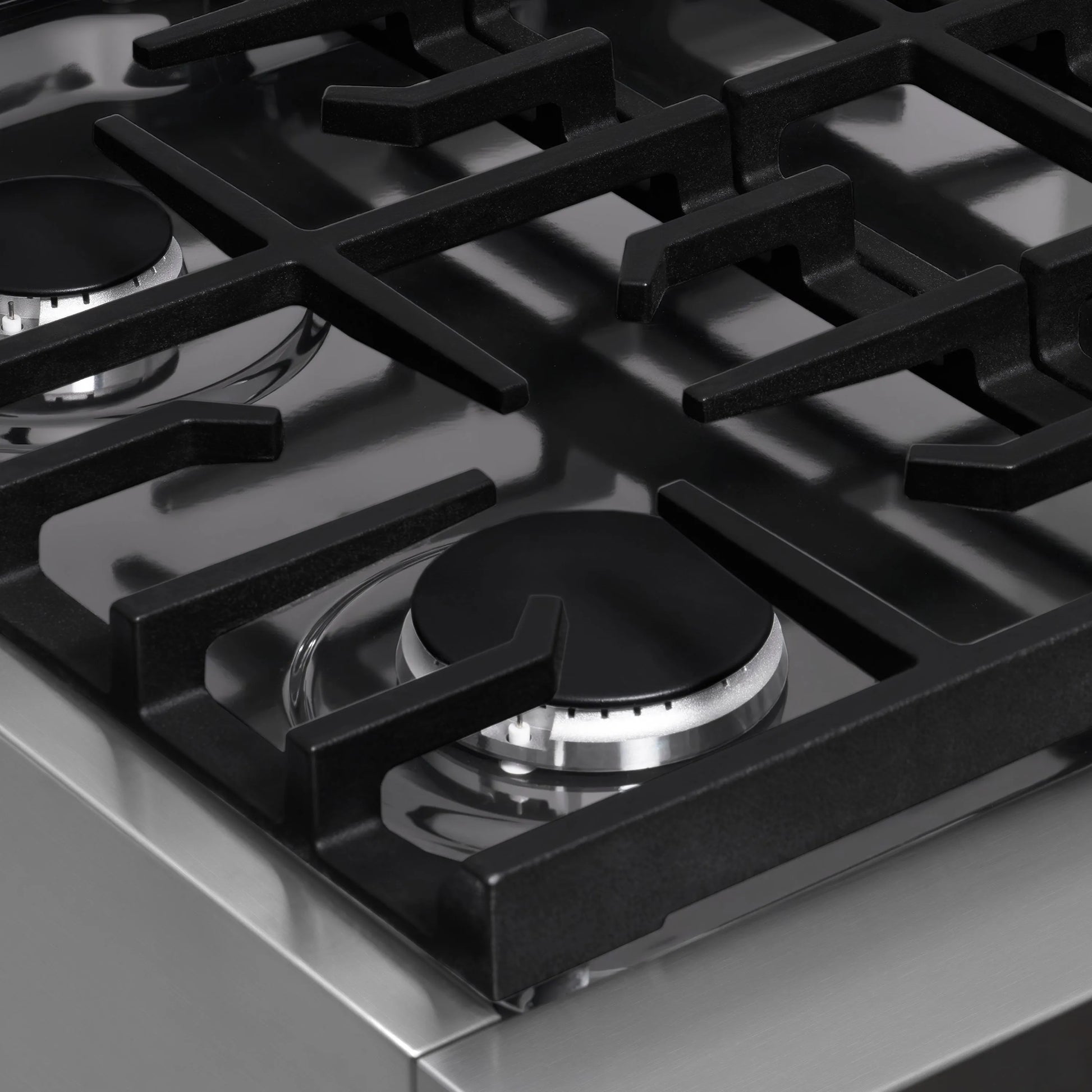 ZLINE 30 in. Paramount Gas Rangetop with 4 Burners and Porcelain Cooktop in Stainless Steel, Open Box-Great Condition