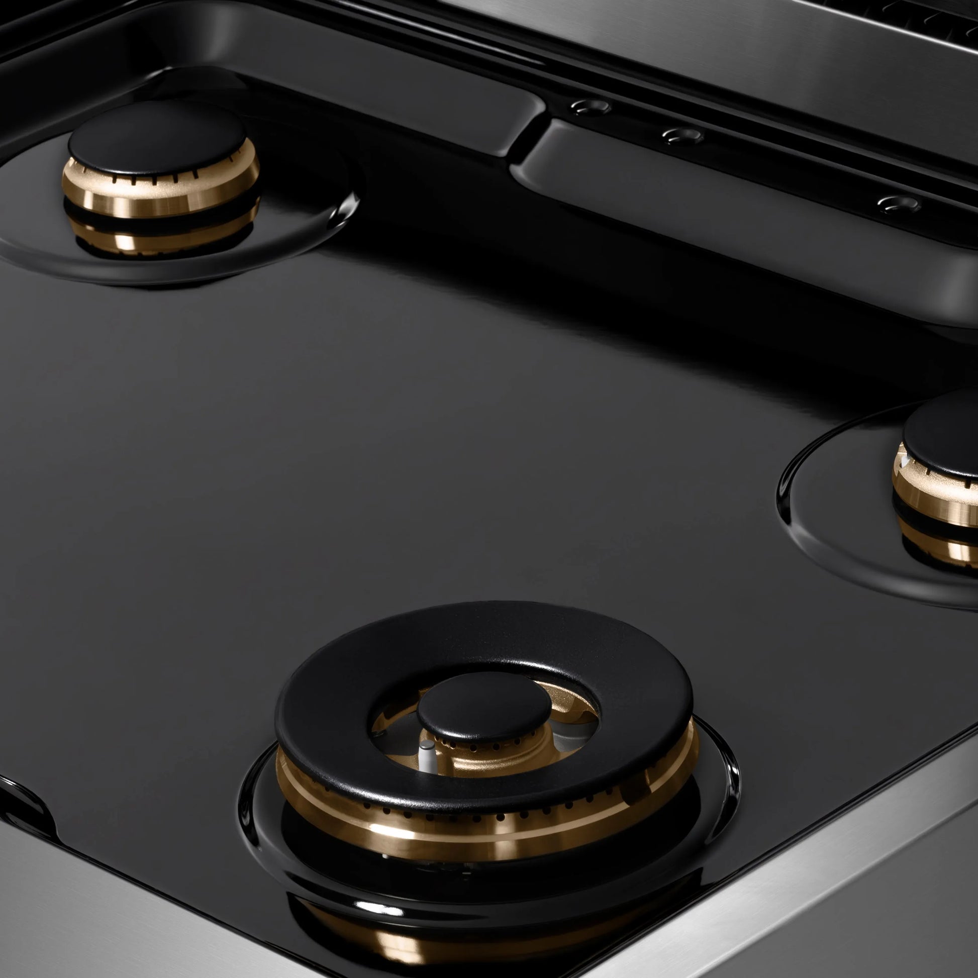 ZLINE Autograph Edition 30 in. Paramount Gas Rangetop with 4 Burners and Porcelain Cooktop in Stainless Steel with Matte Black Accents, Open Box-Great Condition
