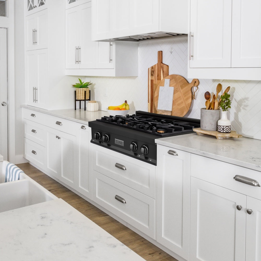 ZLINE 30 in. Legacy Gas Rangetop with 4 Brass Burners and Porcelain Cooktop in Black Stainless Steel (RTB-BR-30)