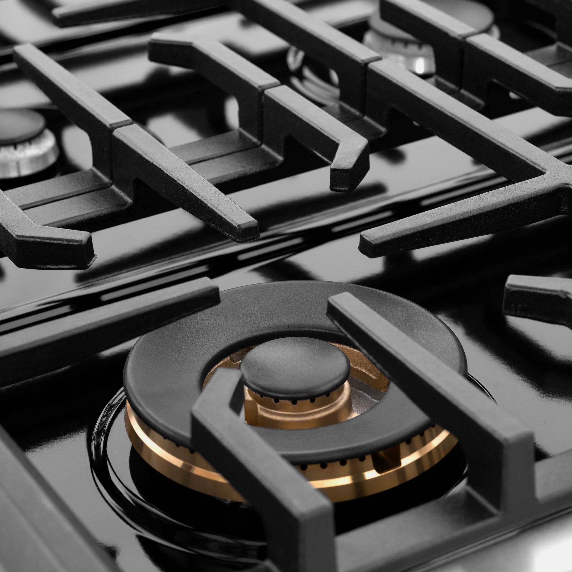 ZLINE 36 in. 5.2 cu. ft. Paramount Gas Range with 6 Burner Cooktop and Convection Gas Oven in Satin Stainless Steel, Open Box-Great Condition