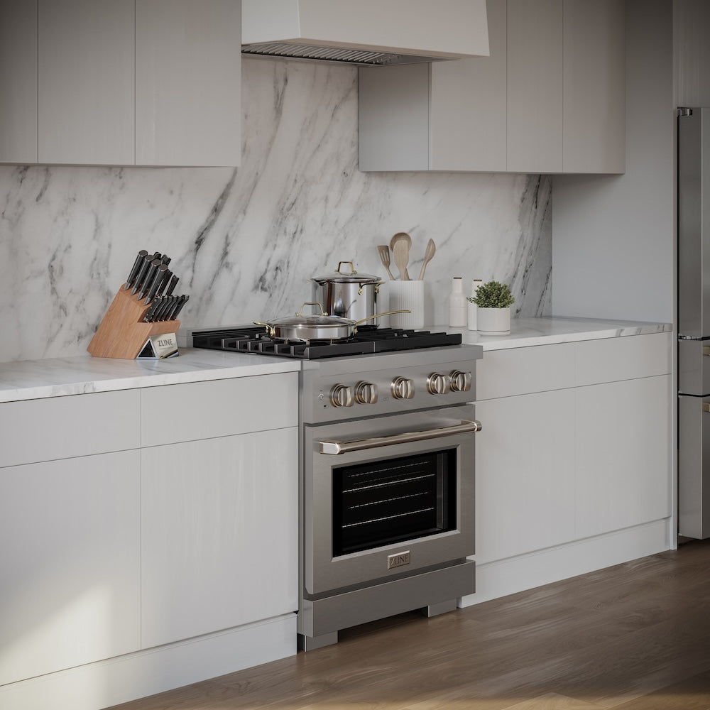 ZLINE 30 in. 4.0 cu. ft. Dual Fuel Range with Gas Stove and Electric Oven in Stainless Steel - white background