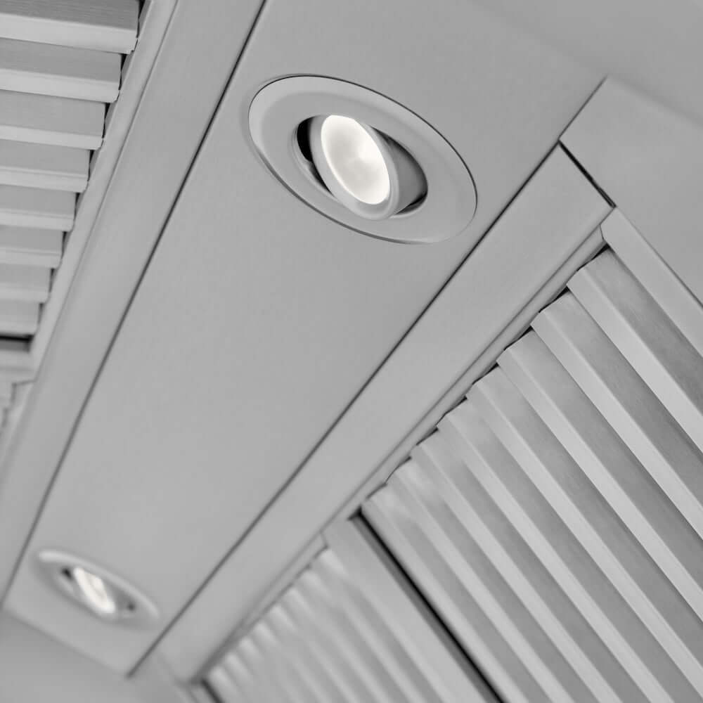 ZLINE 36 in. Professional Convertible Vent Wall Mount Range Hood in Stainless Steel, Open Box-Good Condition