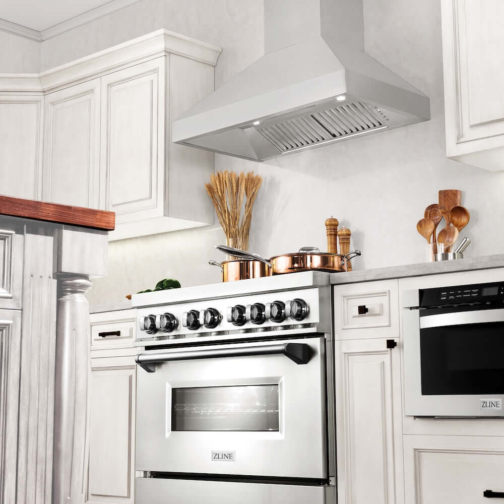 ZLINE 36 in. Professional Convertible Vent Wall Mount Range Hood in Stainless Steel, Open Box-Good Condition