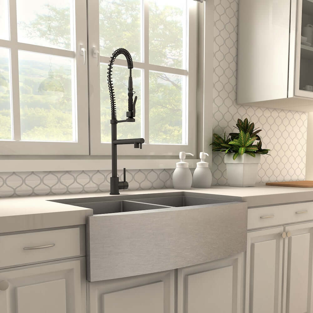 ZLINE Van Gogh Kitchen Faucet in Matte Black (VNG-KF-MB)
