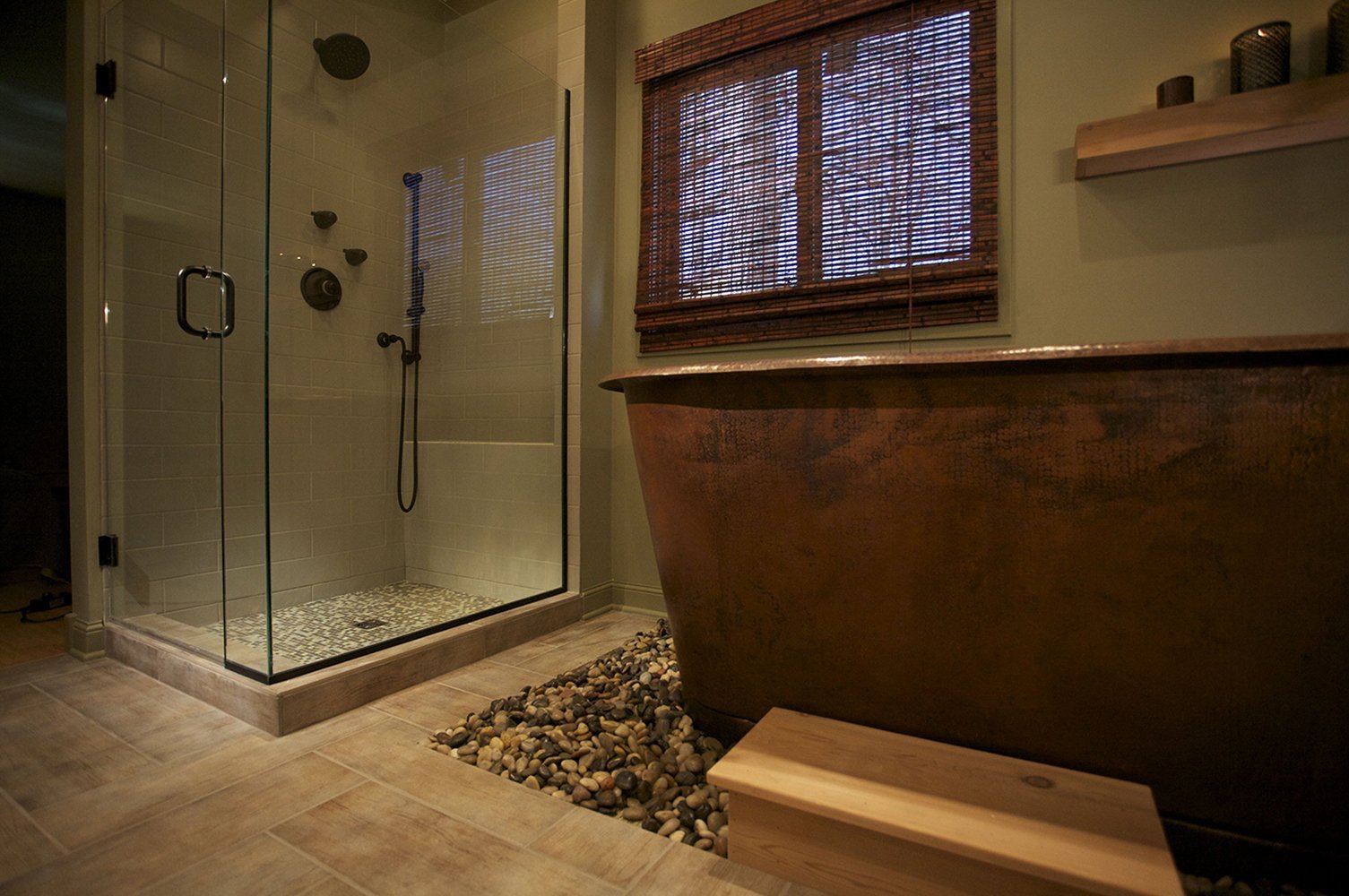72" Hammered Copper Modern Style Bathtub (BTM72DB) - Rustic Kitchen & Bath - Bathtubs - Premier Copper Products