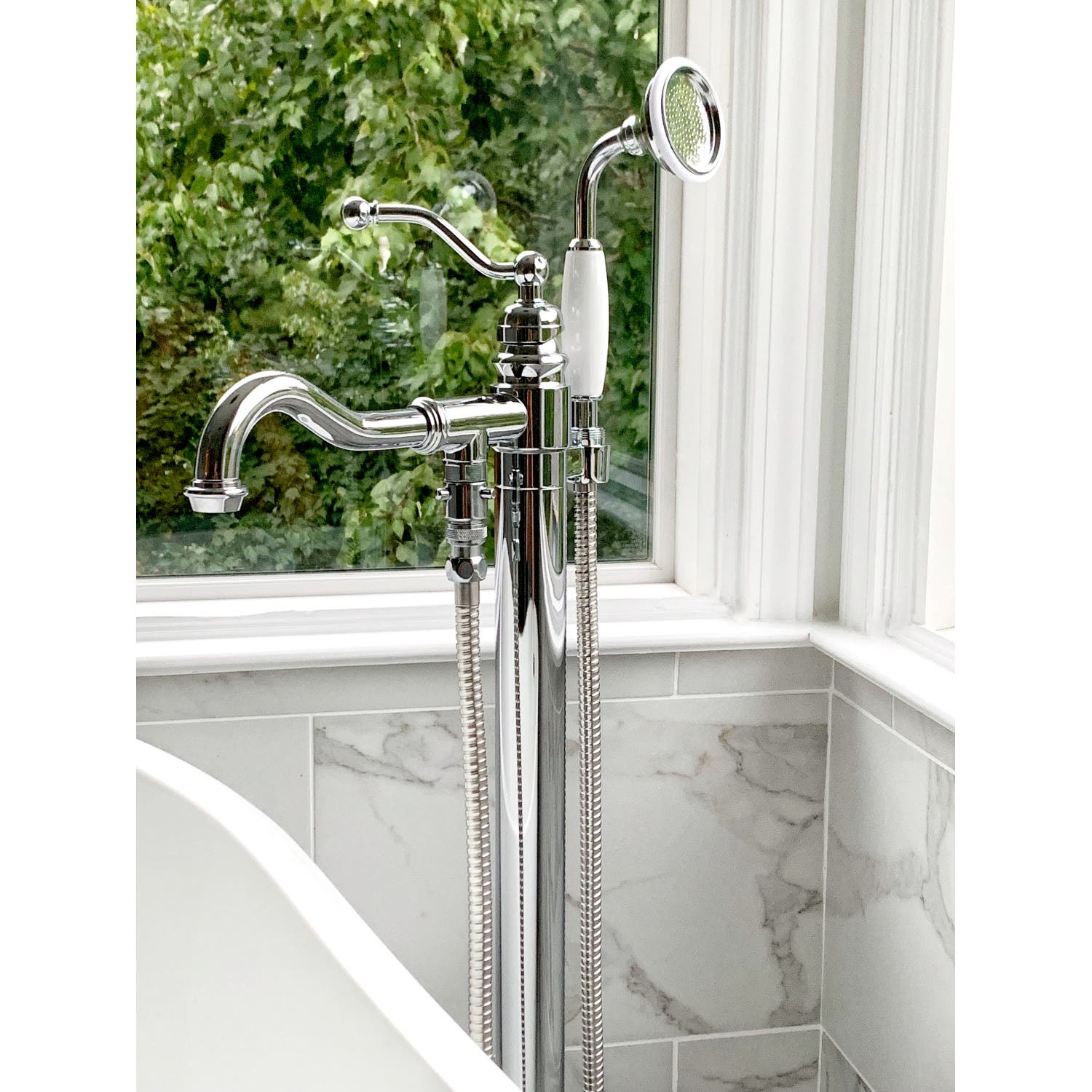 Kingston Brass English Country Freestanding Tub Faucet with Hand Shower (KS7138ABL)