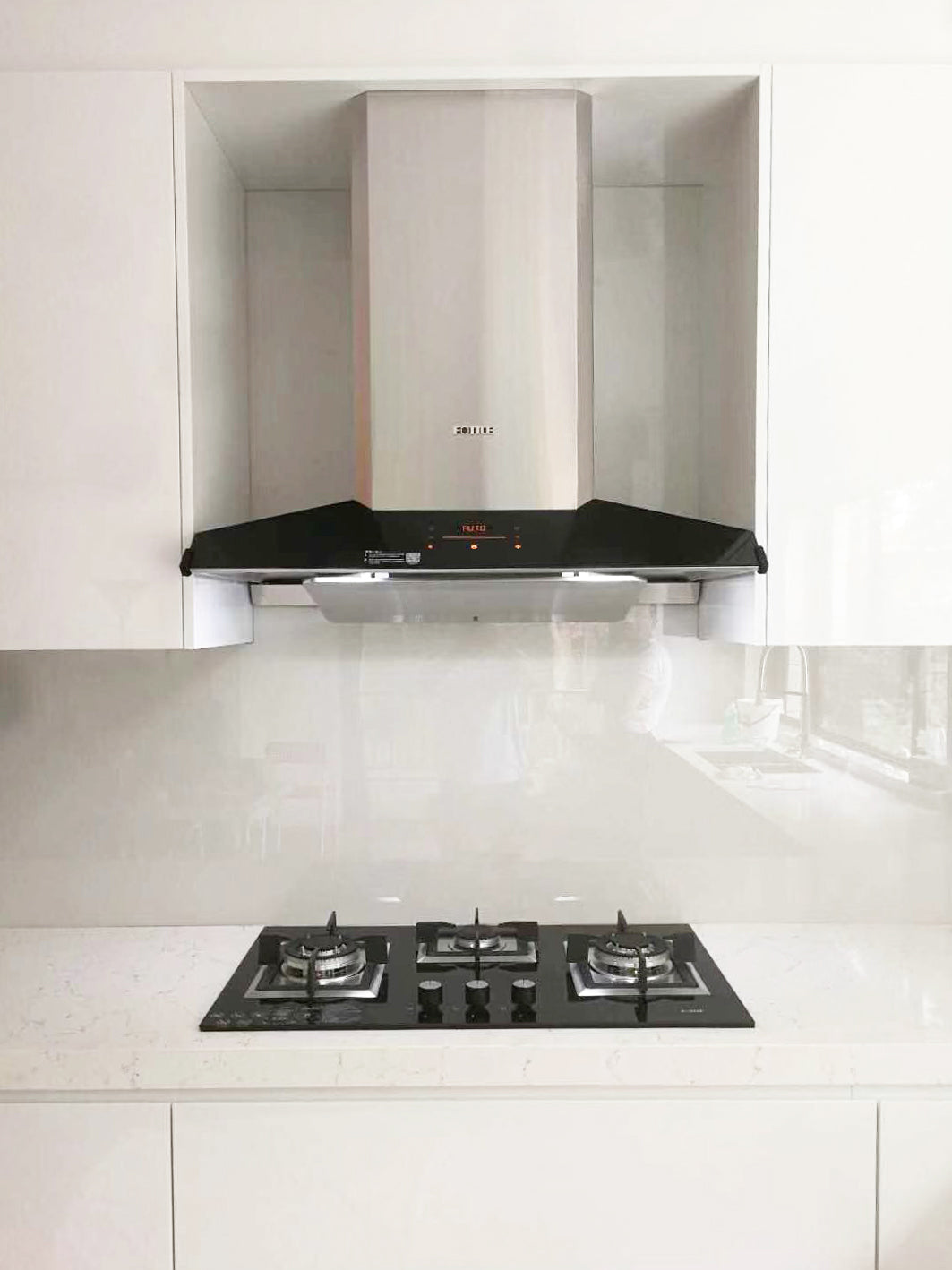 Fotile EPS Series 34 in. Cooktop with 3 Sealed Burners in Black Tempered Glass (GAG86309)