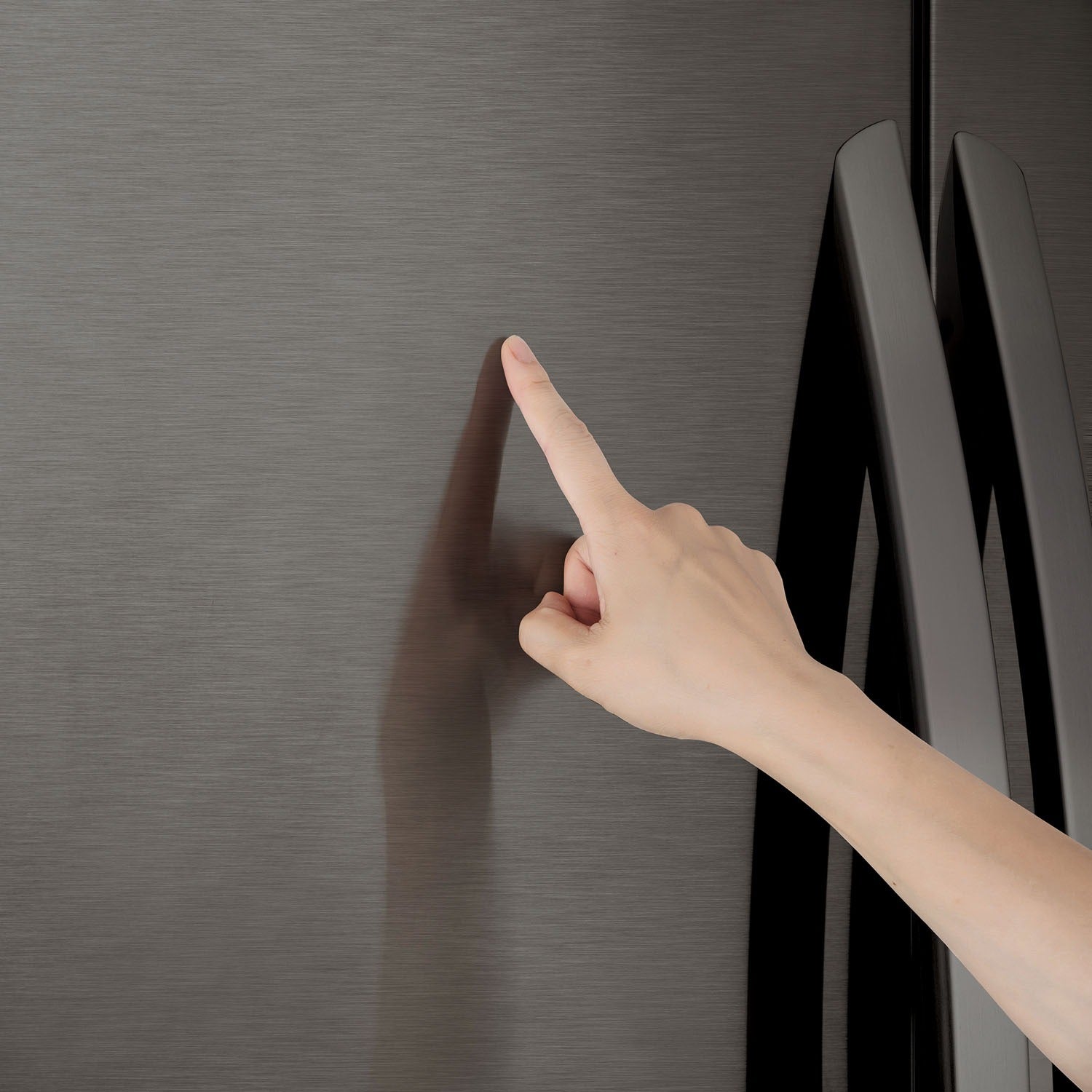 LG 36 Inch 3-Door French Door Refrigerator in Black Stainless Steel 22 Cu. Ft. (LFXC22526D)