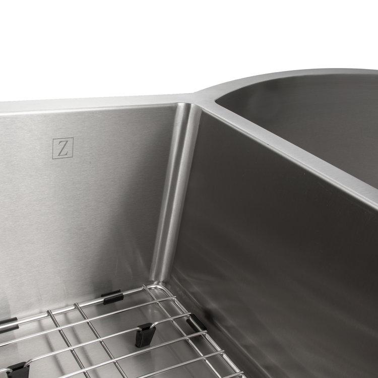 ZLINE 33 in. Aspen Undermount Double Bowl Kitchen Sink with Bottom Grid (SC30D) 