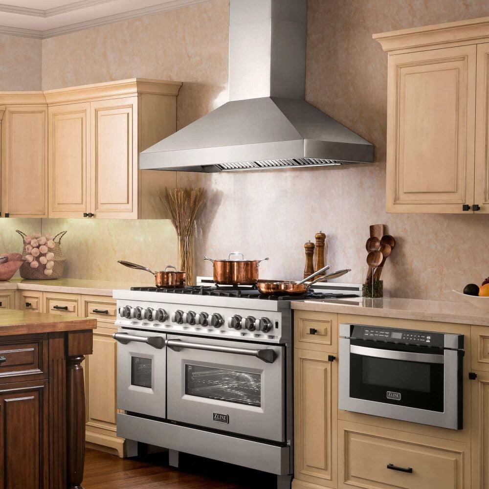 ZLINE Professional Convertible Vent Wall Mount Range Hood in Stainless Steel with Crown Molding (597CRN) 